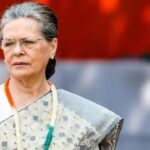 'तथ्य-जांच का दावा हास्यास्पद': सोनिया गांधी की किताब को लेकर कांग्रेस ने पेंगुइन की आलोचना की