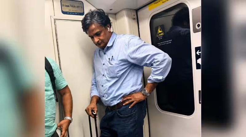आईसीसी विश्व कप फाइनलिस्ट और भारत के महान तेज गेंदबाज को मेट्रो में यात्रा करते देखा गया